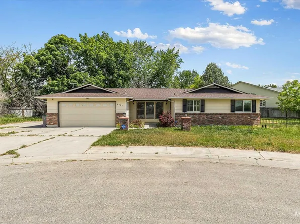 8921 W Sunflower Ct, Boise, ID 83704