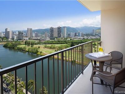 2345 Ala Wai Blvd APT 2018, Honolulu, HI, 96815