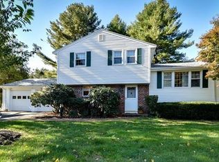29 Woodmere Rd, Framingham, MA 01701