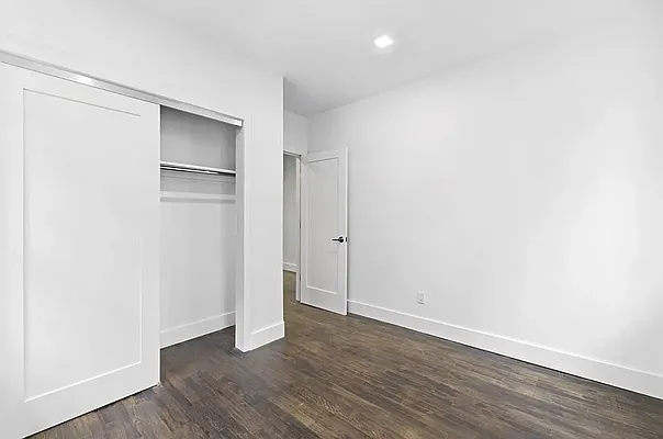 Rented by Mossanen Group | media 24