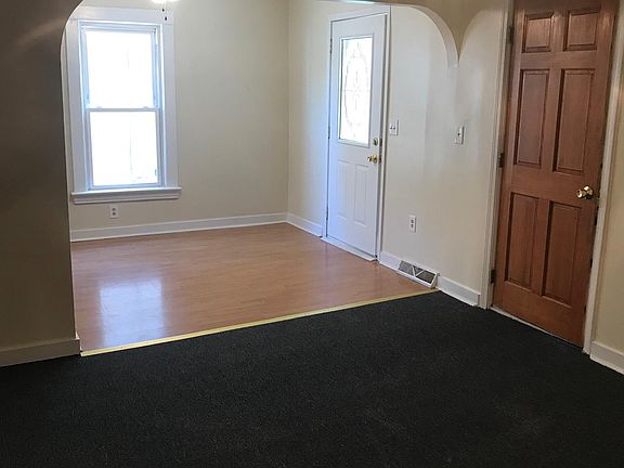 3rd image of 5616 Stephenson Ave
