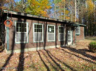 41 Gage Hill Dr, Lake Luzerne, NY 12846
