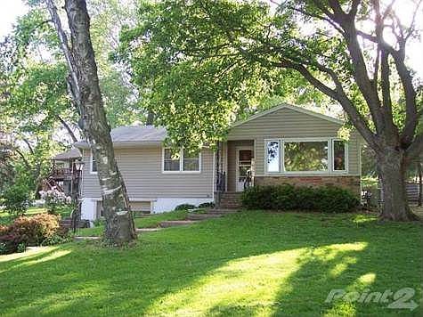 1st image of 725 Parkview Dr