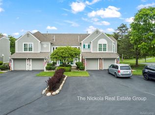 2017 Eagle Pointe, Bloomfield Hills, MI 48304