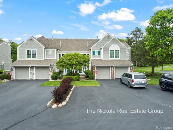 2017 Eagle Pointe, Bloomfield Hills, MI 48304