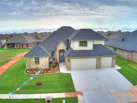 2nd image of 3908 Wedgewood Creek Dr