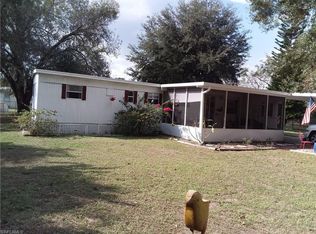 8190 Breeze Dr, North Fort Myers, FL 33917