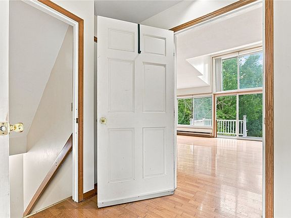 2nd image of 103 Penny Ln