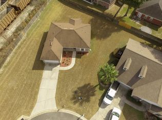 25053 SW 18th Ave, Newberry, FL 32669