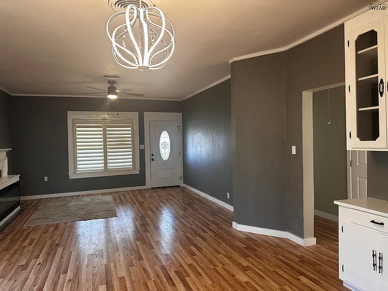 1502 Fillmore St — Photo 6
