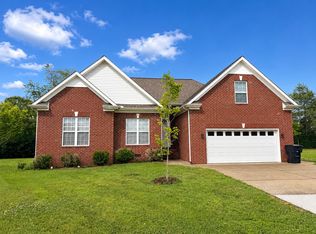 4517 Hammock Dr, Murfreesboro, TN 37128