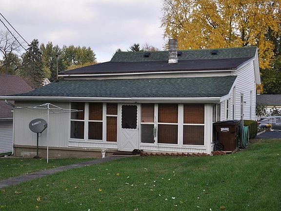 4th image of 648 Kennedy St