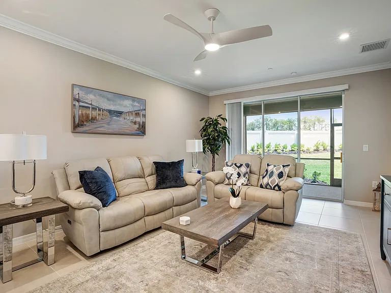 11790 Venetian Lagoon Dr #104 — Photo 4