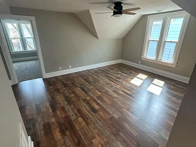 1628 Erie St #2 — Photo 3