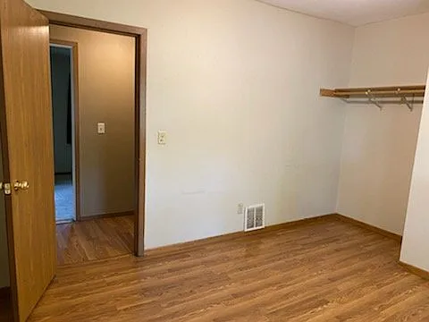 721 Broadway St — Photo 11