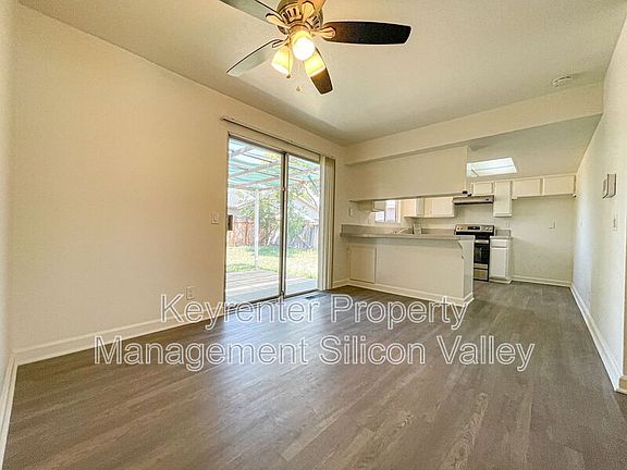 4th image of 15240 Pratola Ct
