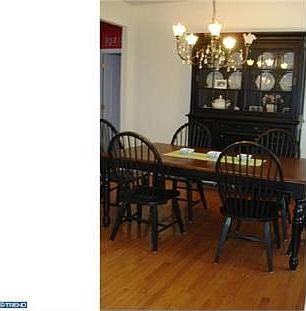 5th image of 3 Greenbriar Ct