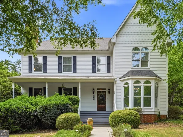 150 Mackenzie Ln, Fayetteville, GA 30214