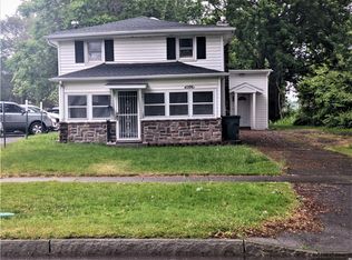 4276 Lake Ave, Rochester, NY 14612