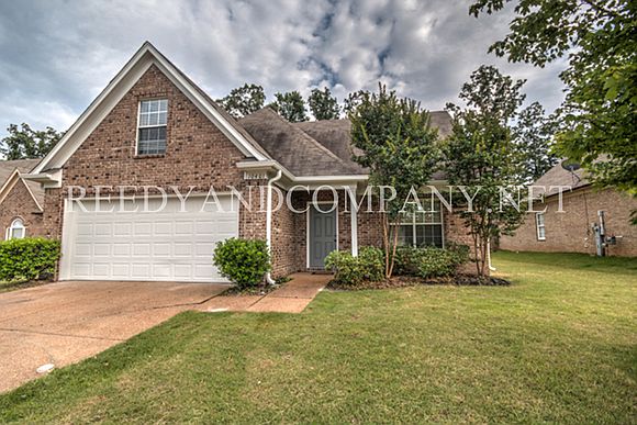 1st image of 10401 Redmond Dr