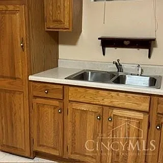 2899 Creekside Dr — Photo 24