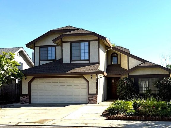 3rd image of 2056 Elwin Way