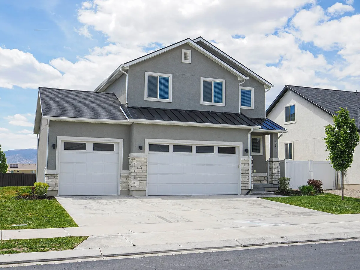 Building Photo - 3593 N Sparrow Ln