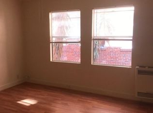 3057 Leeward Ave APT 18, Los Angeles, CA 90005