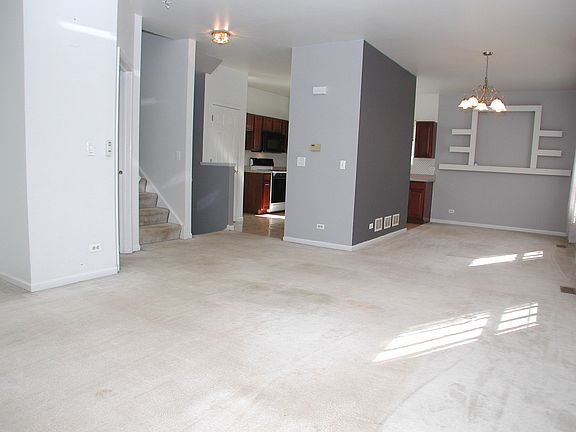 3rd image of 231 Monarch Dr #1201