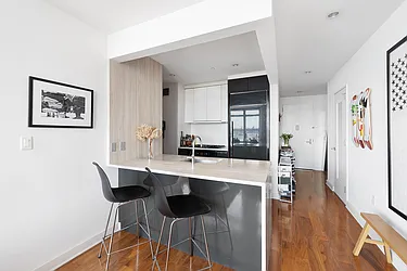 Rented by Coldwell Banker Warburg