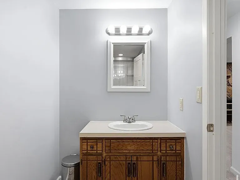 15524 Larch St NW — Photo 9
