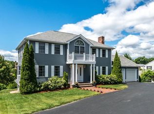 127 Raffaele Dr, Waltham, MA 02452