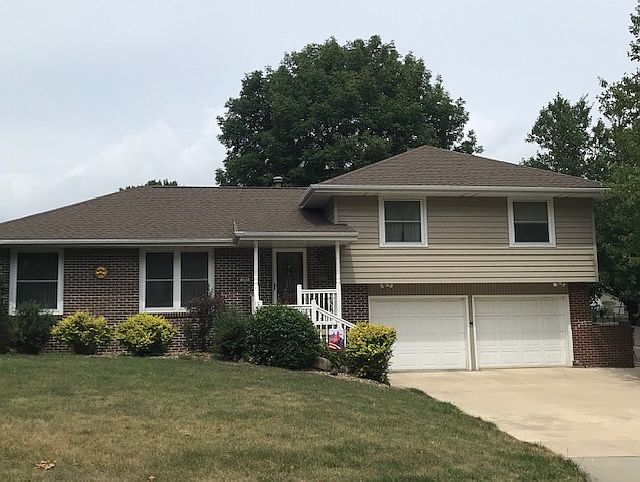 302 Friendly Dr Marshalltown Ia 50158 Zillow