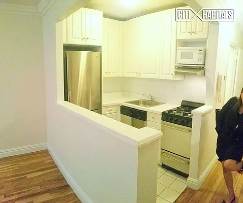 Rented by Citi Habitats | media 14