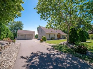 14 Sullivan Farm Rd, Broad Brook, CT 06016