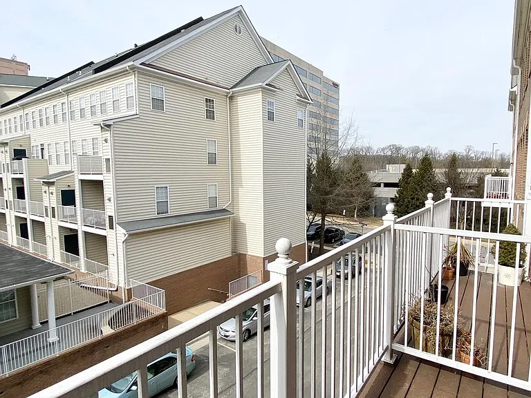 2663 Manhattan Pl #304 — Photo 33