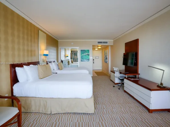 18001 Collins Ave #1118, North Miami Beach, FL 33160