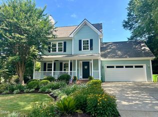 540 Cayman Ave, Holly Springs, NC 27540