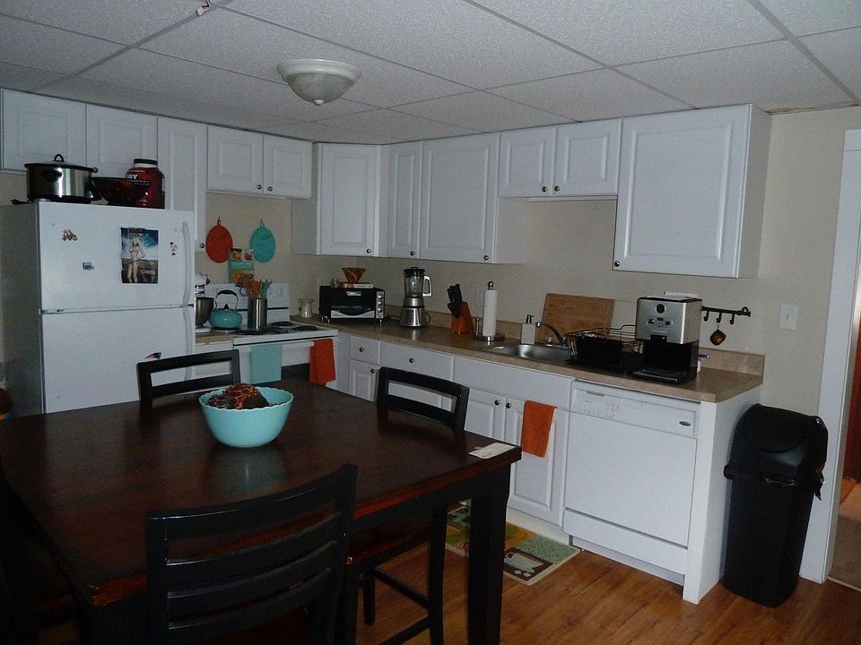 1st image of 20 Cottage St #2R