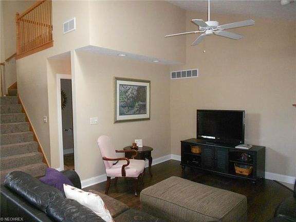 4th image of 3439 River Rock Dr