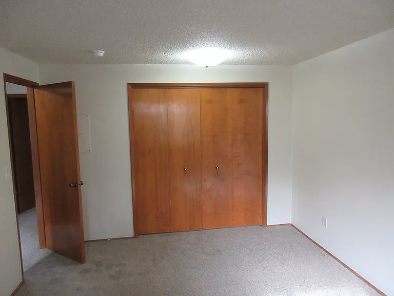 1/2 Off 1st Month's Rent - Two Bedroom w/ Garage — Photo 12