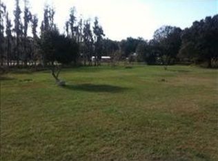 8215 Fletcher Country Estates Dr, Plant City, FL 33565