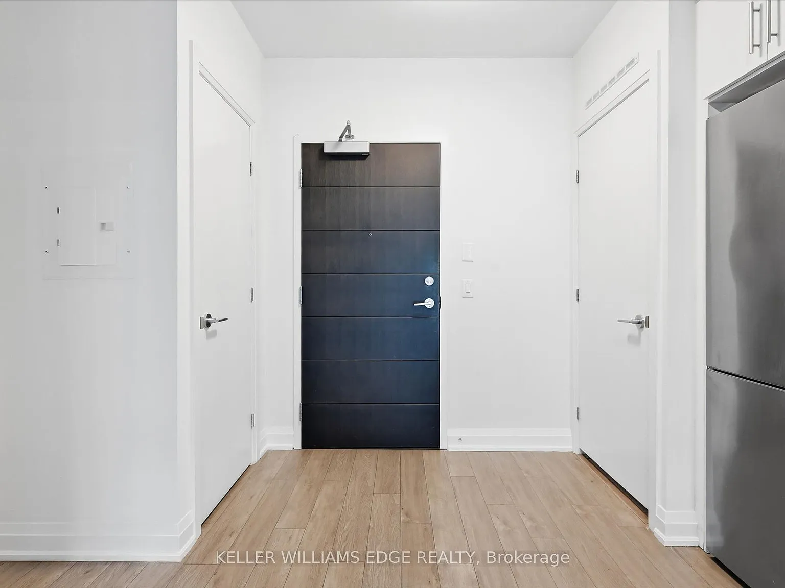 1 bed, $2,100 — Photo 4