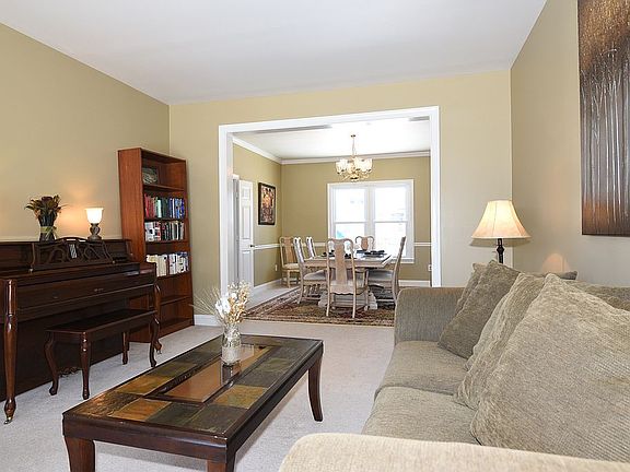 4th image of 15118 Stillfield Pl