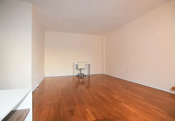 Rented by Zuz Realty | media 2