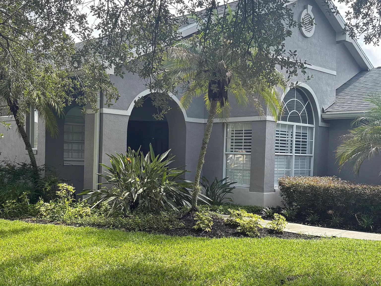 3 bed, 1442 sqft, $2,700 — Photo 2