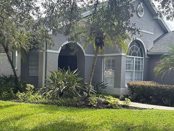 2nd image of 207 Lansbrook Ct