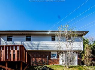103 Azalea Dr, Elkview, WV 25071