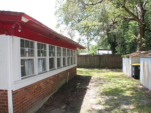 2nd image of 2456 Lourdes Dr W