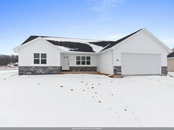 2662 Lawrence Ln, Neenah, WI 54956
